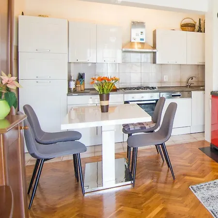 Apartman Marta Apartment Biograd Na Moru